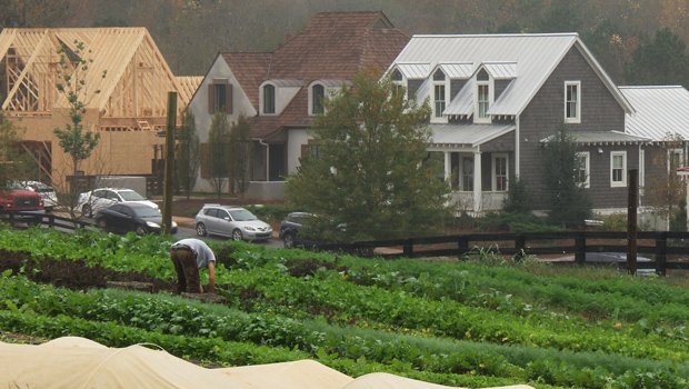 CBSSunday's tweet photo. Home grown: New suburban developments are being built around working farms https://t.co/Lugzo4U0C1 https://t.co/Tl8IGBnYz4