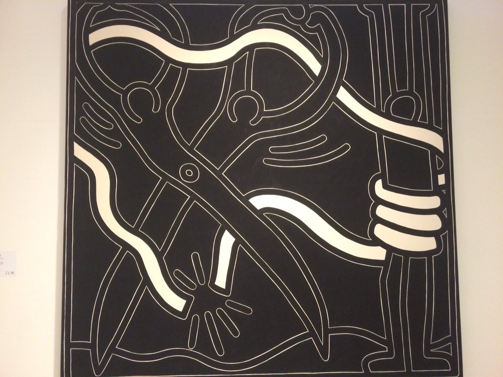 ITweetCoach's tweet photo. Keith Haring in @kunsthal met oa ook zijn inspiratiebron #AndyWarhol #AndyMouse #humor https://t.co/n2VppJPdI2