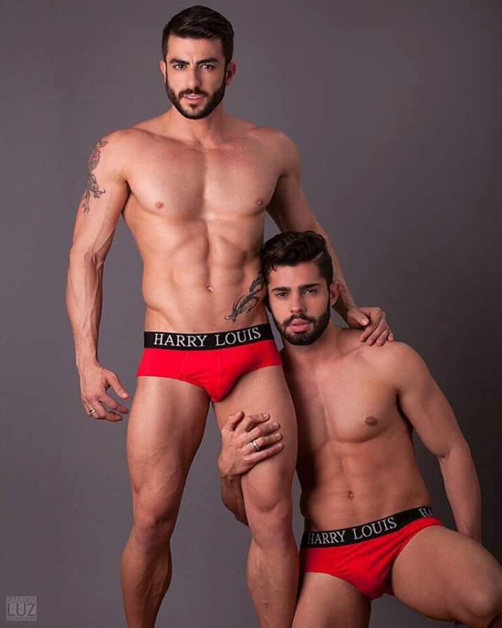 inkhame's tweet photo. Agarrado a tu... ummmm... #bulto #bulge #underwear https://t.co/VovKZVhAoC