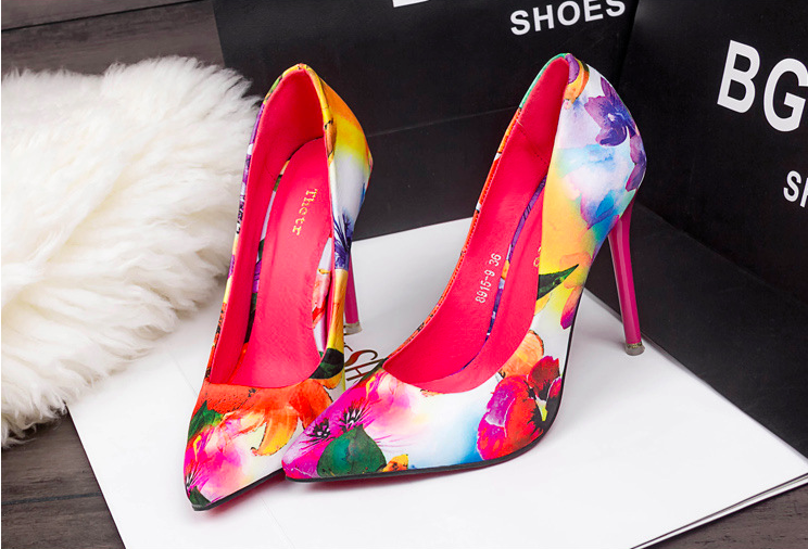 OneChicStore tweet picture