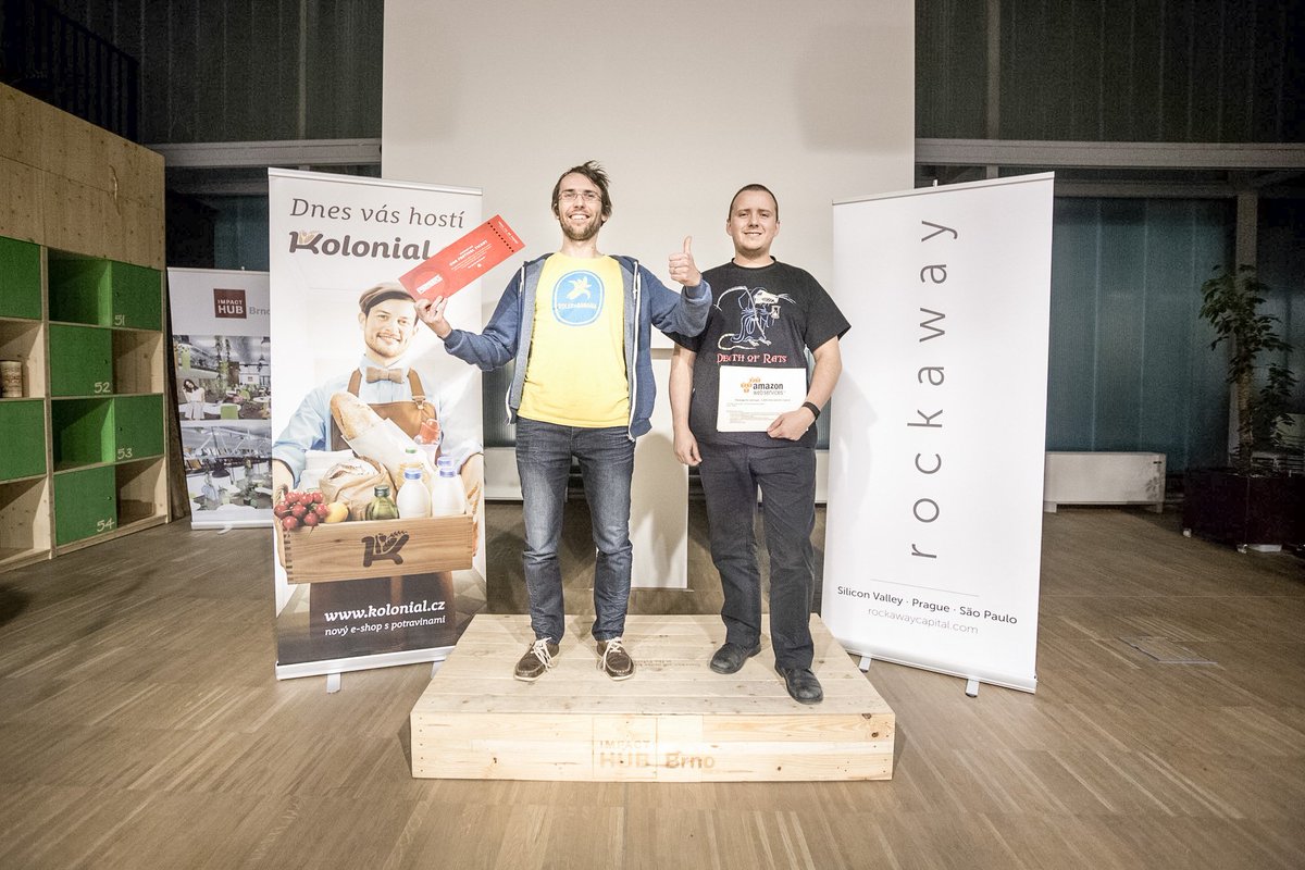 RockawayCZ's tweet photo. Tohle jsou vítězové našeho druhého #AWS hackathonu. Byl to náročný, ale parádní víkend. Děkujeme všem! #ROChacks https://t.co/JBN28CfdGC