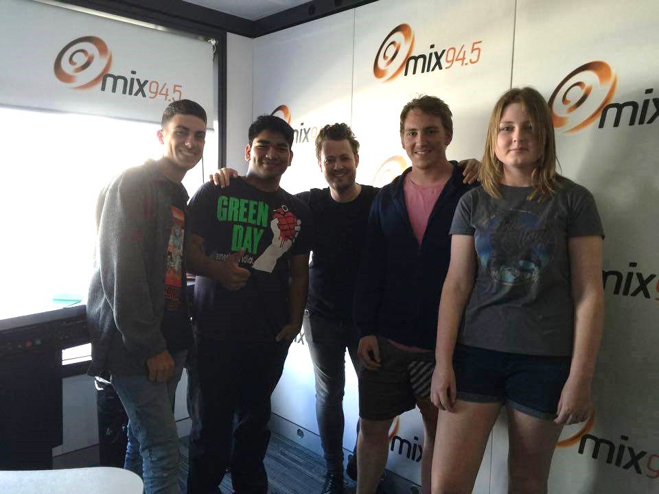 Tune into #TheScene on @Mix945Perth tonight from 10PM with @blake_williams_ #404 perform the #Blender2015 single