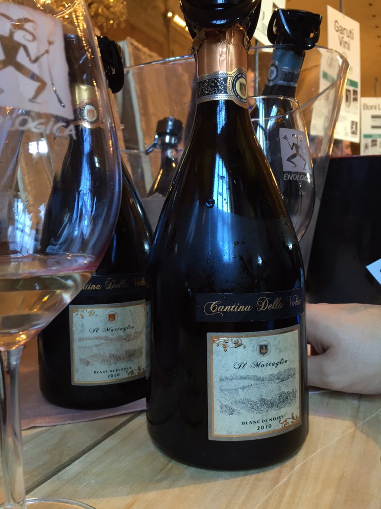 Wineration's tweet photo. Stupiti dalle novità di @CantinaVolta @Enologica https://t.co/rgLjsDUa8S