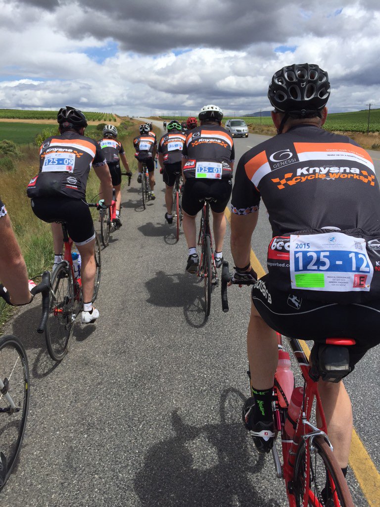 KnysnaGuy tweet media