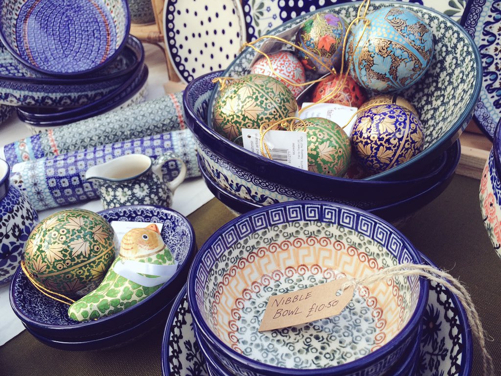 altrinchammkt's tweet image. Some of the most beautiful hand made &amp;amp; painted pottery we have seen from @FilipskiKirkus today @altrinchammkt 10-4