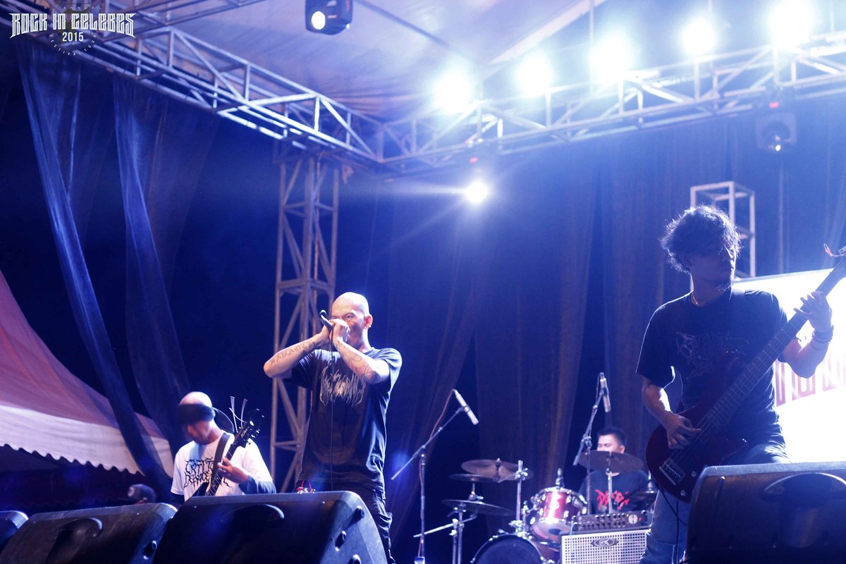 ROCK IN CELEBES tweet media