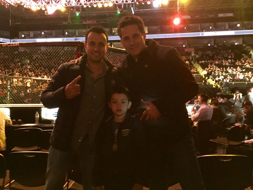 mauostos's tweet photo. Nice fights UFC Monterrey @UFCEspanol @ufc @NegroRamosR https://t.co/tkUrzrdd9O