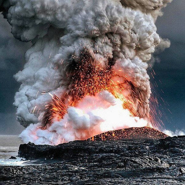 глобальное извержение вулкана. глобальное извержение вулкана. вулкан везувий извержение помпеи. извержение вулкана везувий. вулкан кракатау извержение 2020.