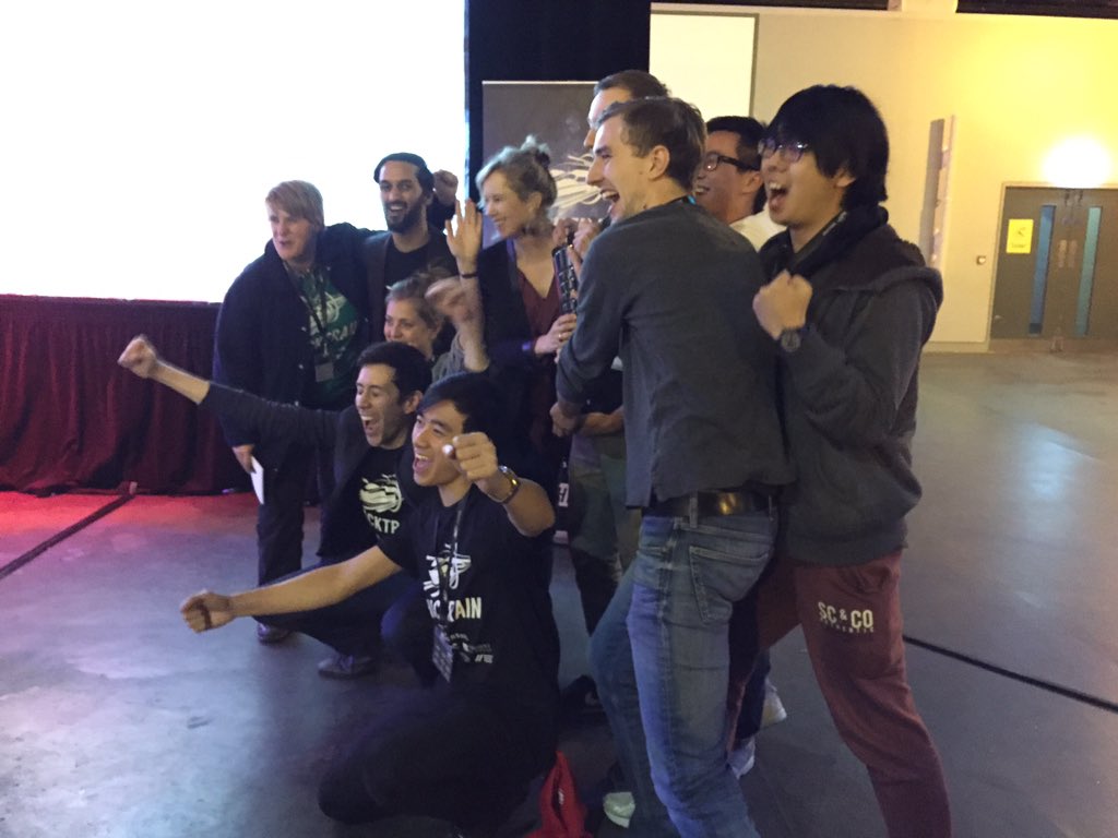 mdstonehouse's tweet photo. @Virgin_TrainsEC Congrats to #trainlicious winner of @TheHackTrain!#HackTheRails #VTECHackTrain https://t.co/pHiTrMW7C6