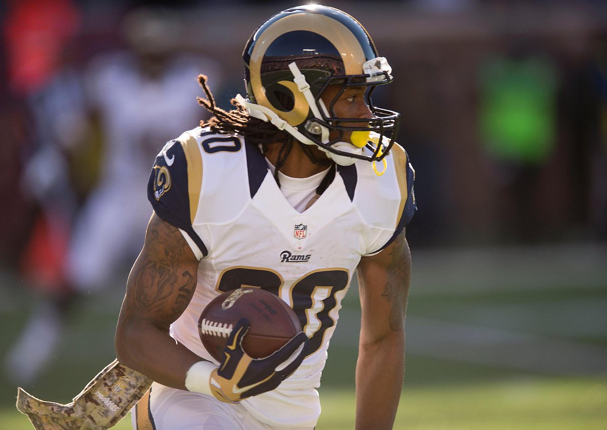 SportsCenter's tweet photo. Todd Gurley is running wild.

With his TD today, Gurley now has 5 straight games with a TD. https://t.co/wjY909CeLI