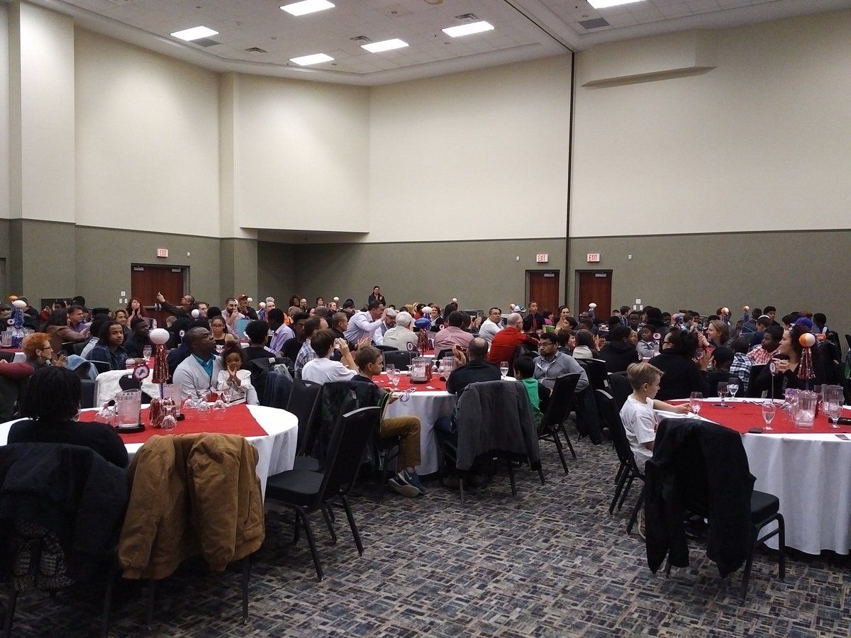 At the <a href="/NGGiantsFootbal/">NGGiantsFootball</a>  banquet. Thanks volunteers and parents for all you do!