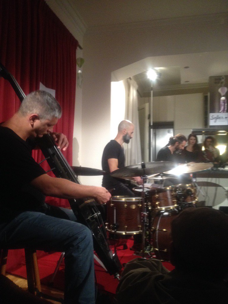 mariadavou's tweet photo. #sofarathens και ειναι τέλεια! https://t.co/qbzKWW0PQ2