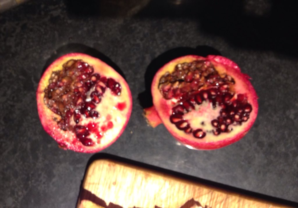 LisaDipalma's tweet photo. @Tesco unhappy I have a dinner party and ordered online last night for delivery today opened pomegranates and r off? https://t.co/jf8gwvESLF