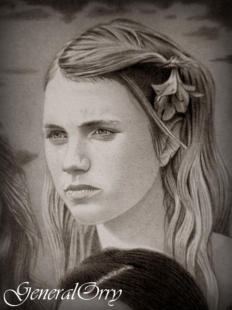 GeneralOrry's tweet photo. My drawing step by step of @nelltigerfree #GameofThrones @HBO https://t.co/KB53yYiYn8 @GameOfThrones https://t.co/C6B4sNZ5ZX