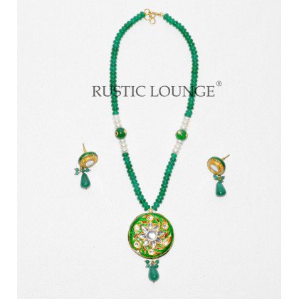 RusticLounge's tweet photo. #Tribal #Indian #Jewellery - necklace - earrings collection. intl shipping - https://t.co/AiF84FoQff #rusticlounge https://t.co/jVG8KI35zv
