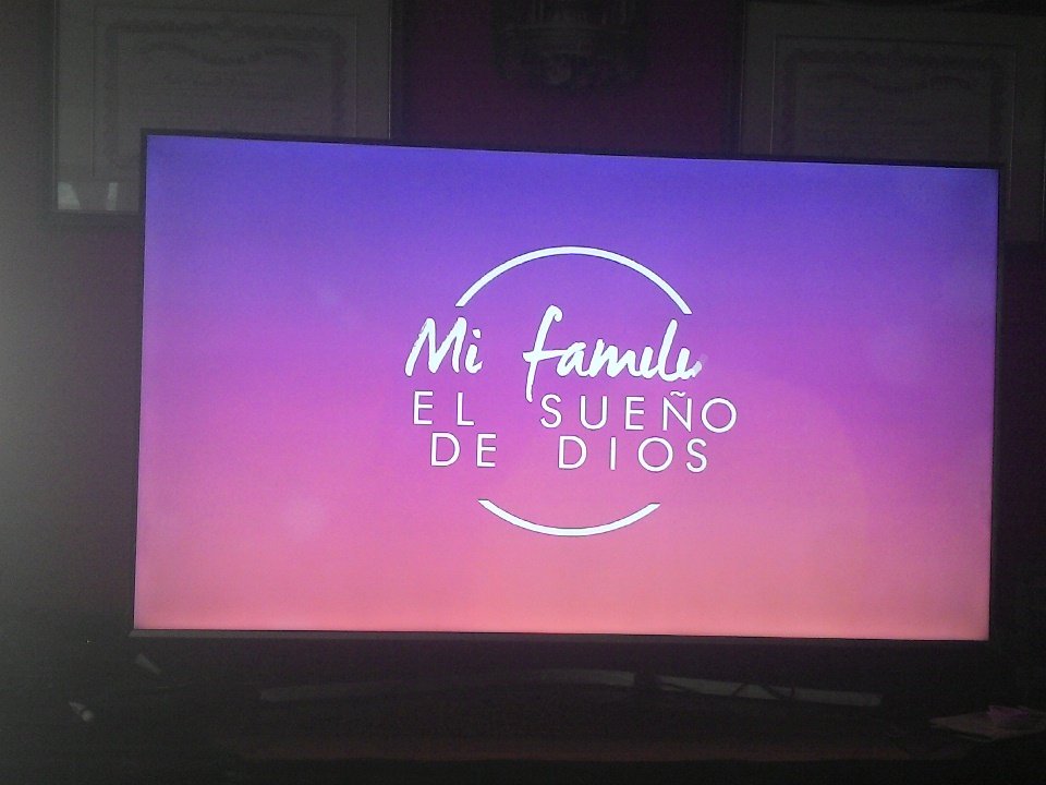AngieTriay's tweet photo. Hermosisima la transmision! #mifamiliaelsueñodedios https://t.co/SZ9ScUaMgH