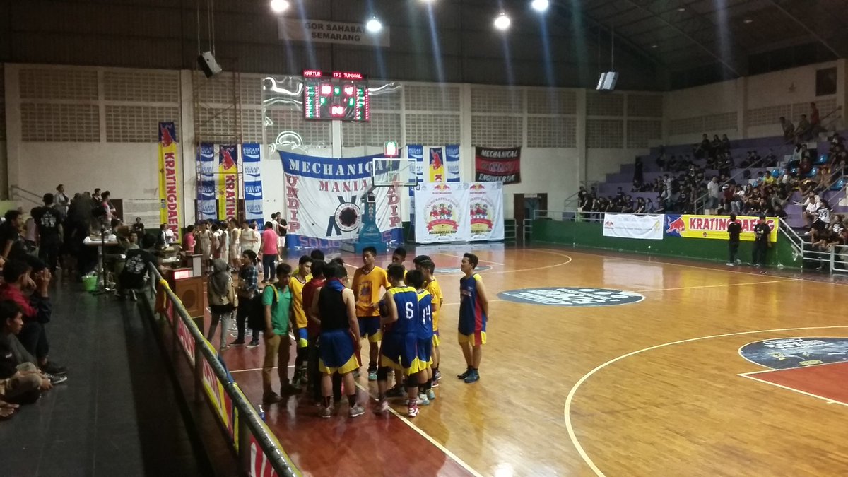 MechanicalCup_'s tweet photo. Finally....
Basket putra
Sma karangturi (68) vs (42) sma tri tunggal
selamat kpd kartur menjadi juara 1 MECHCUP2015 https://t.co/rkTbHVVVas