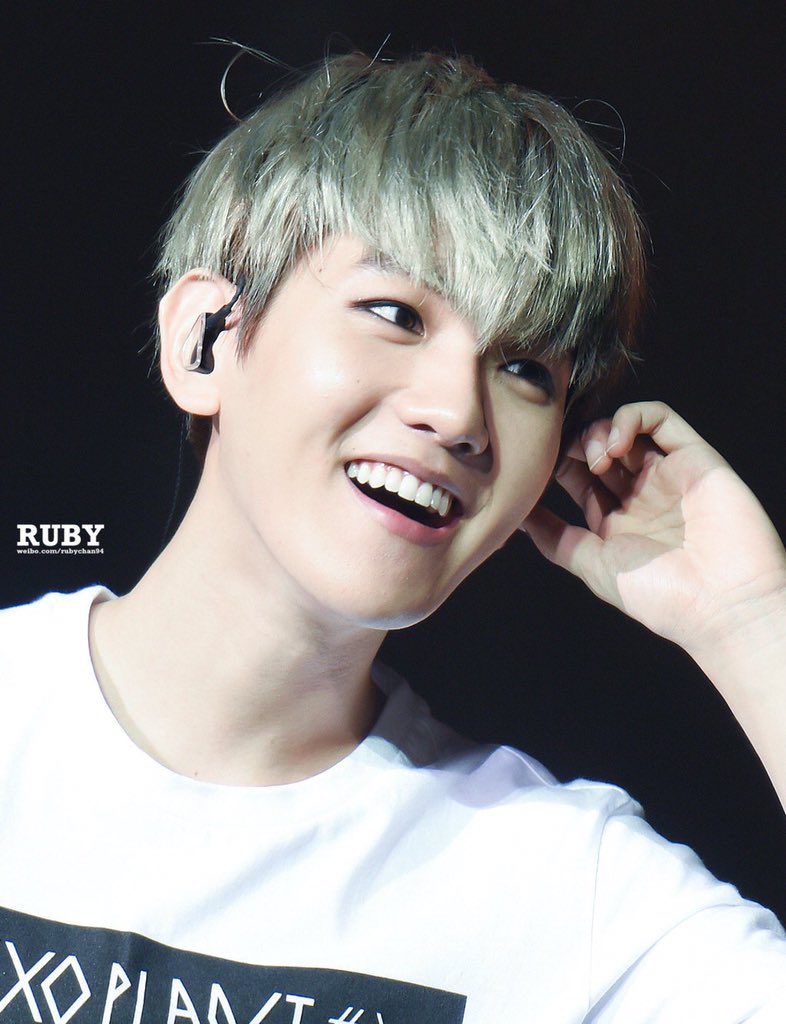b4ekbee's tweet photo. i am always smiling to his every photo and even tho im not here im still rooting for you endlessly https://t.co/203hMMJTu6