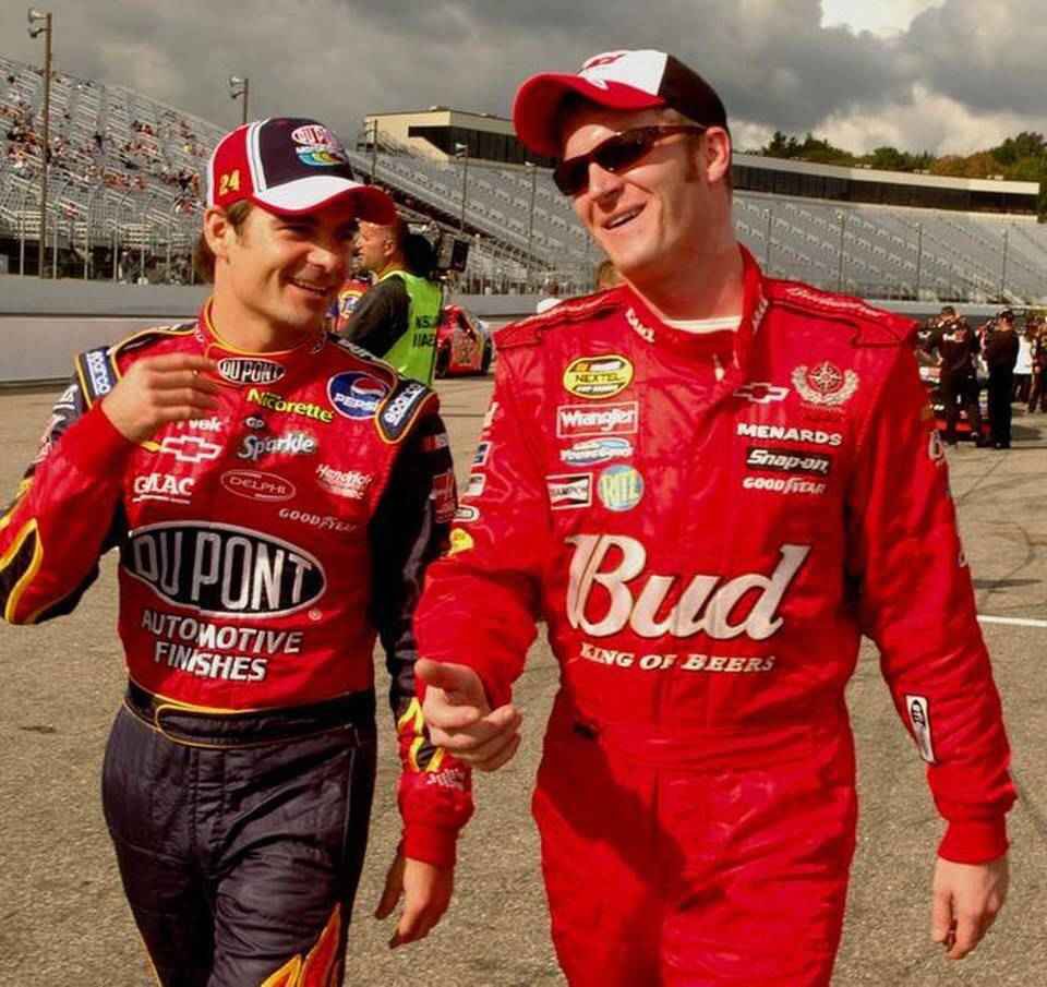 DaleJr's tweet photo. It's been great racing with you, and learning from you.
Great competitor and exceptional ambassador for @NASCAR. https://t.co/KMmdAiVIWn