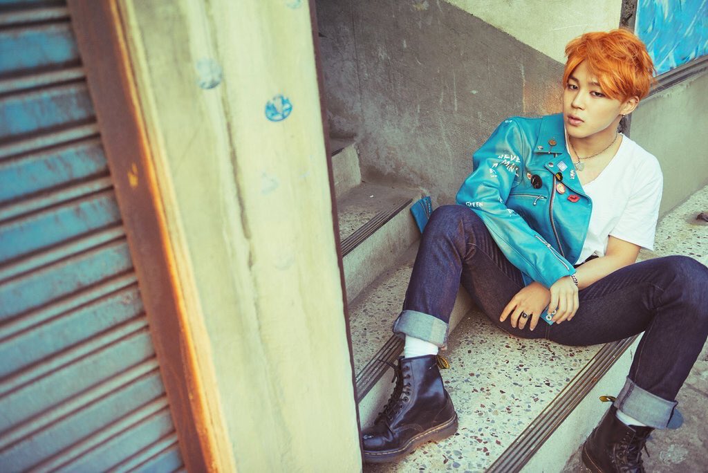 pushedbackjimin's tweet photo. LOVIN! EVERY! MINUTE! COZ! U! MAKE! ME! FEEL! SO! ALIVE! https://t.co/BX7AWzRZoL