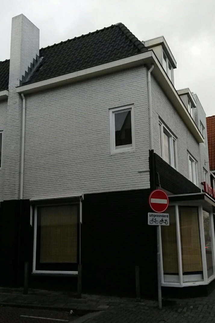 luisjeindepels's tweet photo. Luisje ziet:
Mooi #leegstaand #pandje #centrum #Hilversum voor 27/11 #openpandendag
https://t.co/HD2CU9dz0d https://t.co/5iPZcxO8e3