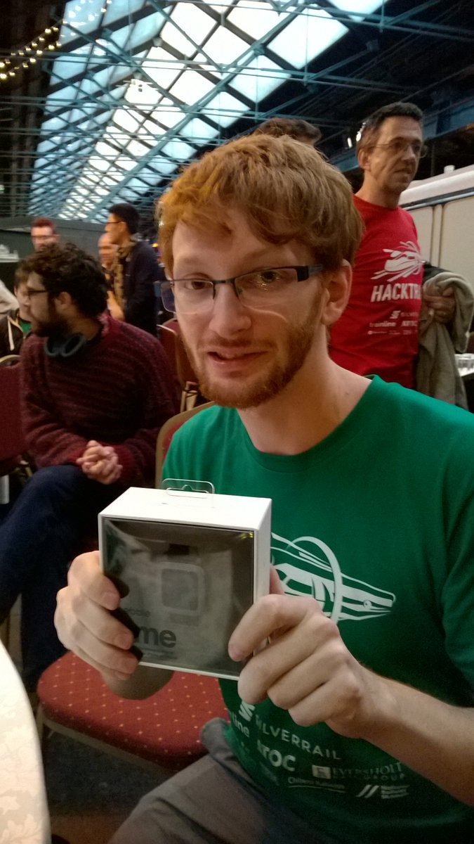 sidetnee's tweet image. @ff7c11 #GWRHackTrain best developer for @TheHackTrain #HackTheRails #Traxi