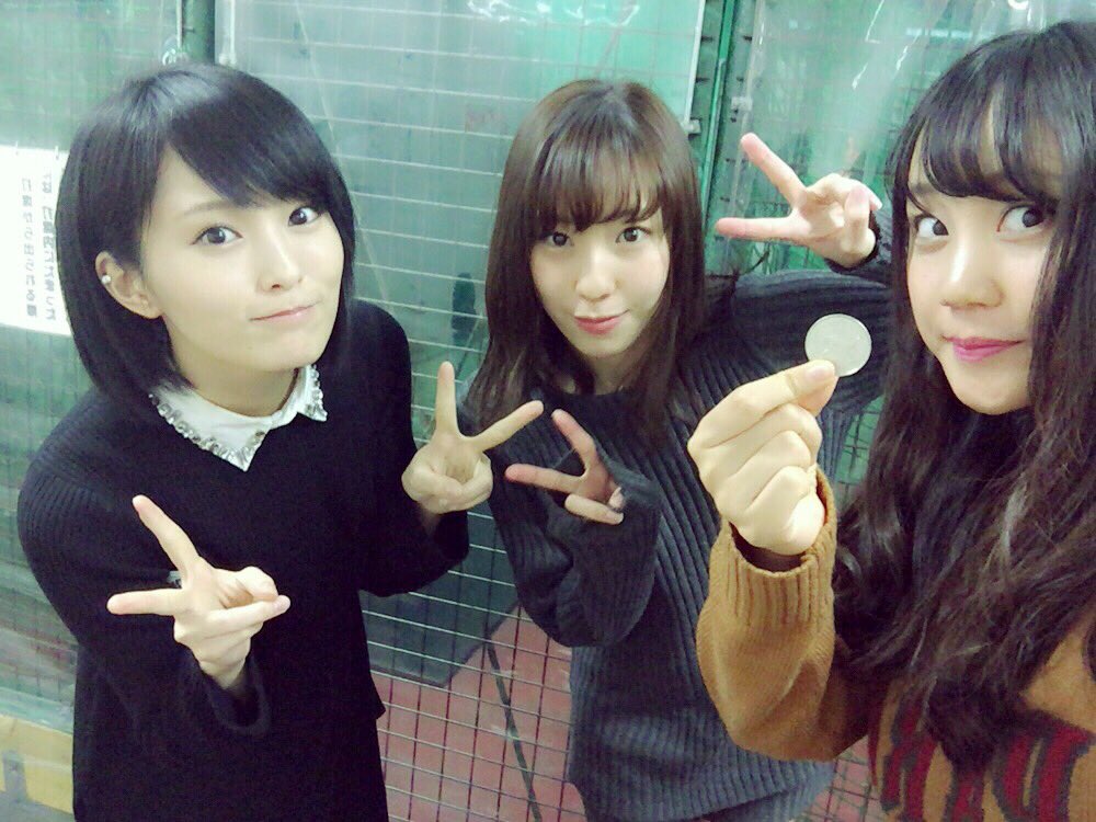 SayakaNeon's tweet photo. 握手会後に、れいにゃん、柊と
勢いでバッティングセンター行ってきた⚾︎

100球は打ったぞ〜(｀_´)ゞ

でも、上手くもっと打てるようになりたいなぁ←

球速は90km/hです。。 https://t.co/7qF1RkCjS9