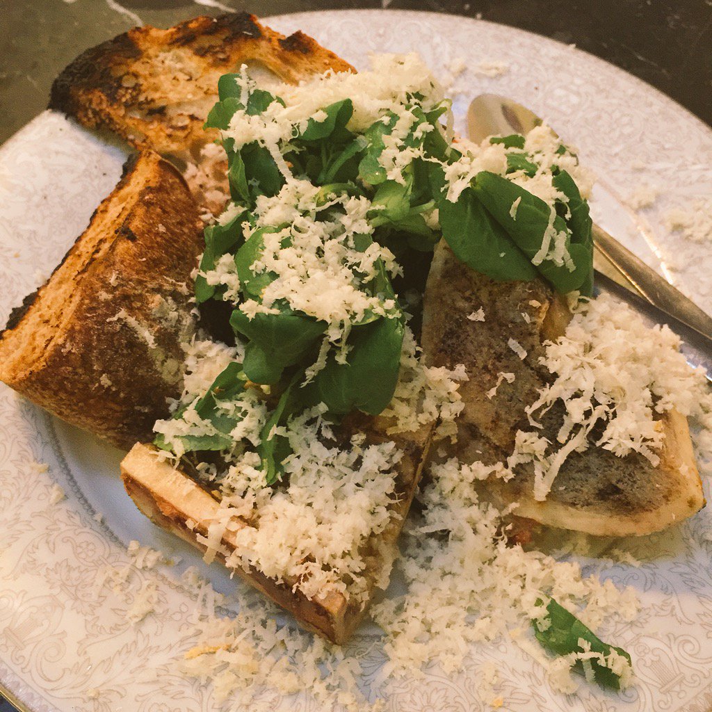 You're in for a hell of a #sundayroast when it starts w/bone marrow #letsdothis @BlacklockSoho @twntysmthngLDN