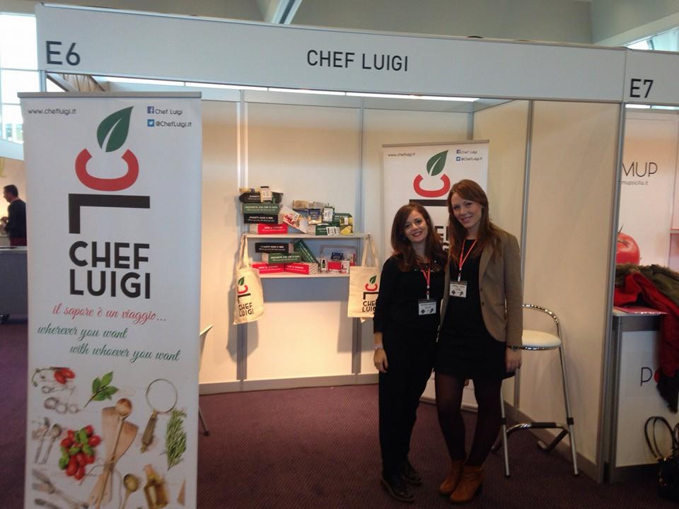ChefLuigi_it's tweet photo. Ringraziamo tutti i nostri ospiti appassionati di @food @madeinitaly
@BellavitaExpo @standE6 @AMSTERDAM https://t.co/f2e0w8sHTK