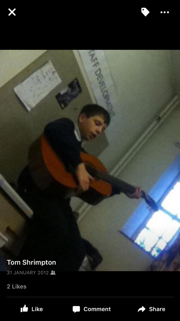 icanbeyourplus1's tweet photo. Next up: Wonderwall! https://t.co/31zCI8vDzA