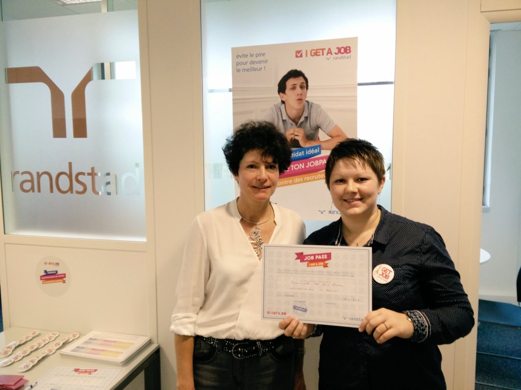 Waner007's tweet photo. #igetajob à Rennes : bravo aux nombreux  candidats qui ont fait le déplacement à l'agence Randstad https://t.co/5DBYJWu7Xp