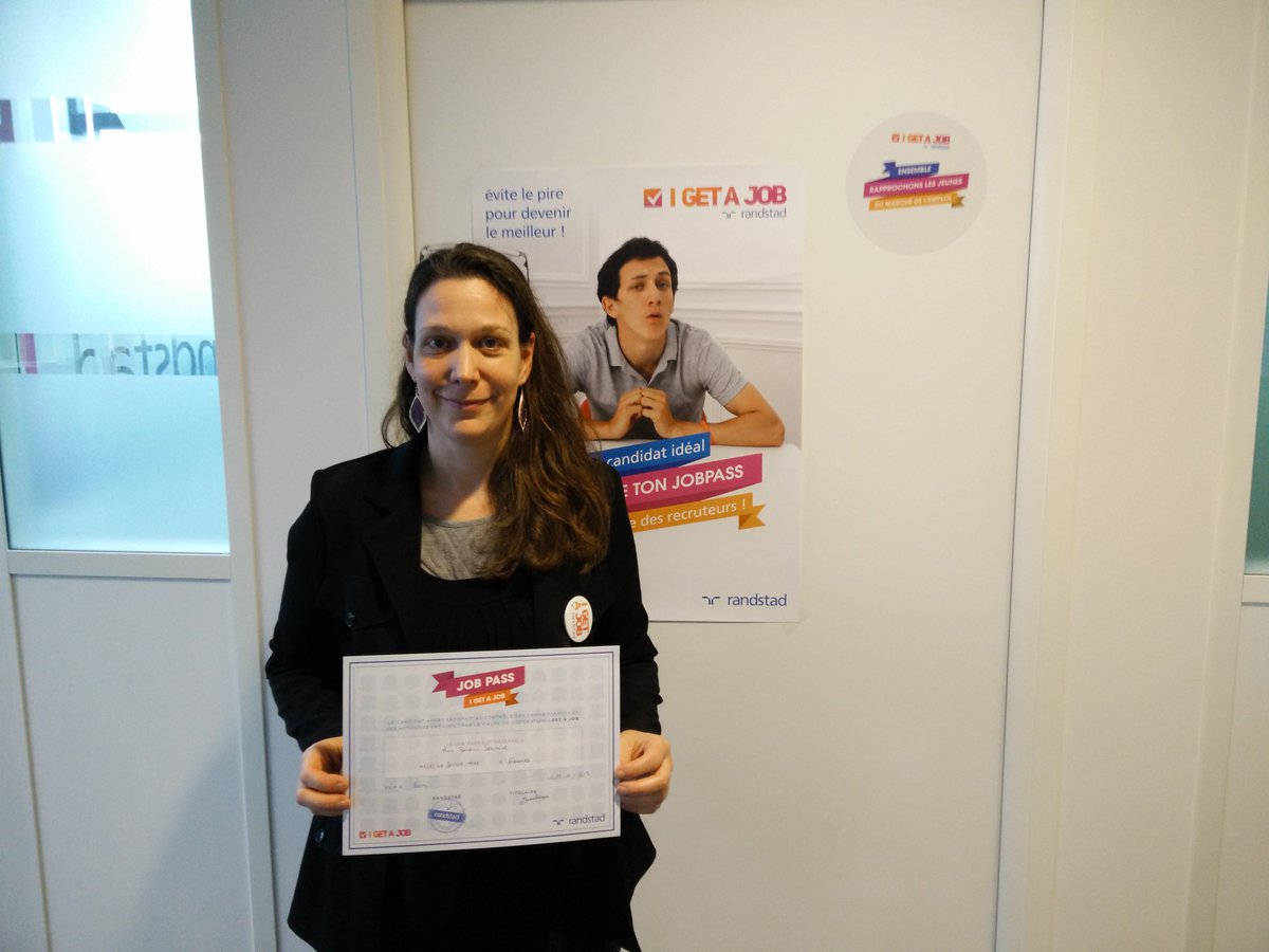 Waner007's tweet photo. #igetajob à Rennes : bravo aux nombreux  candidats qui ont fait le déplacement à l'agence Randstad https://t.co/5DBYJWu7Xp
