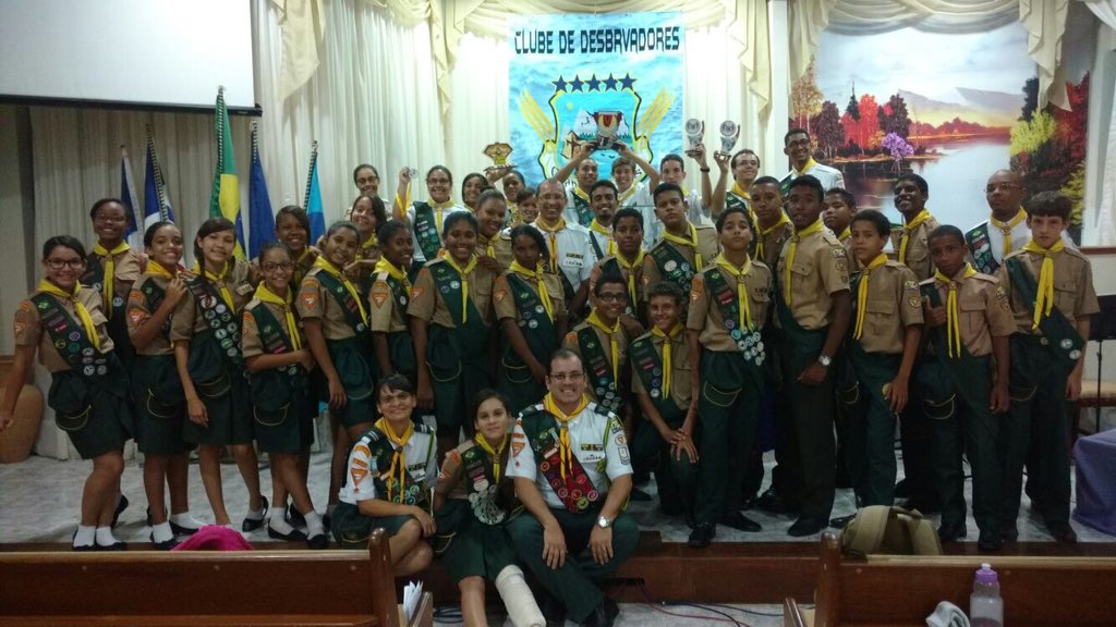 nilodogr's tweet photo. Linda festa do clube Grandes Rios na investidura de classe avançada! #cumprirapartequenoscorresponde https://t.co/ge0jGnIwR5