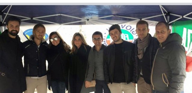 fi_giovani's tweet photo. #Noncifermiamomai ora #Foggia #Andria #Caltanissetta #nellepiazze al servizio dell'Italia! #weazzurro @AngieCalabria https://t.co/2RueA3CHvE