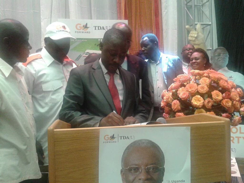 TJozra's tweet photo. #GoForwardManifesto #GoForwardMoment #AmamaTrail @AmamaMbabazi @JMNkangi @goforward2016 we Thank you all @nbstv https://t.co/N4Kp6psPkb