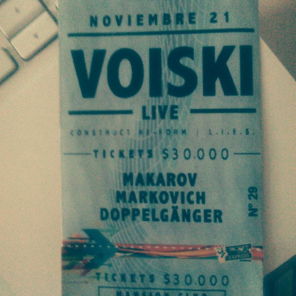 TheosTravel's tweet photo. Estos hombres me hicieron tan feliz en una noche #voiski #markovich #makarov #medellin #mansionclub #move #mevol… https://t.co/ZayBqaSU01