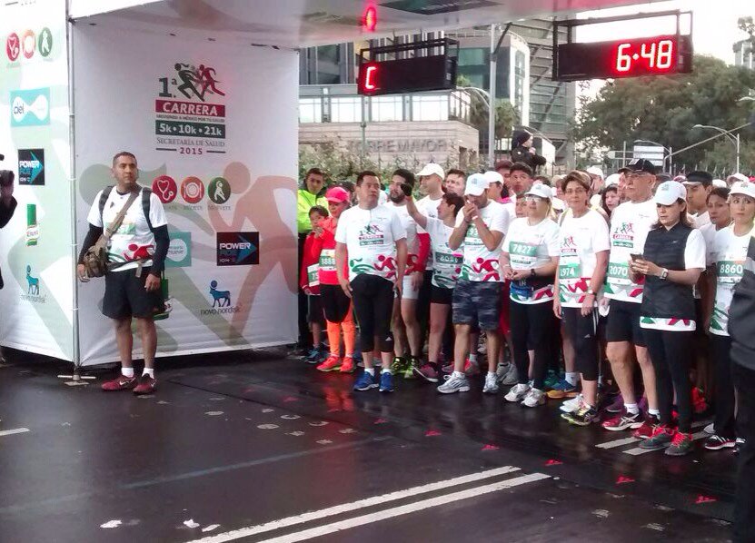 _MJuan_'s tweet photo. Buenos días, hoy se realizó la 1a #Carrera Moviendo a @Mexico por tu #Salud https://t.co/GTAEDApg7W
