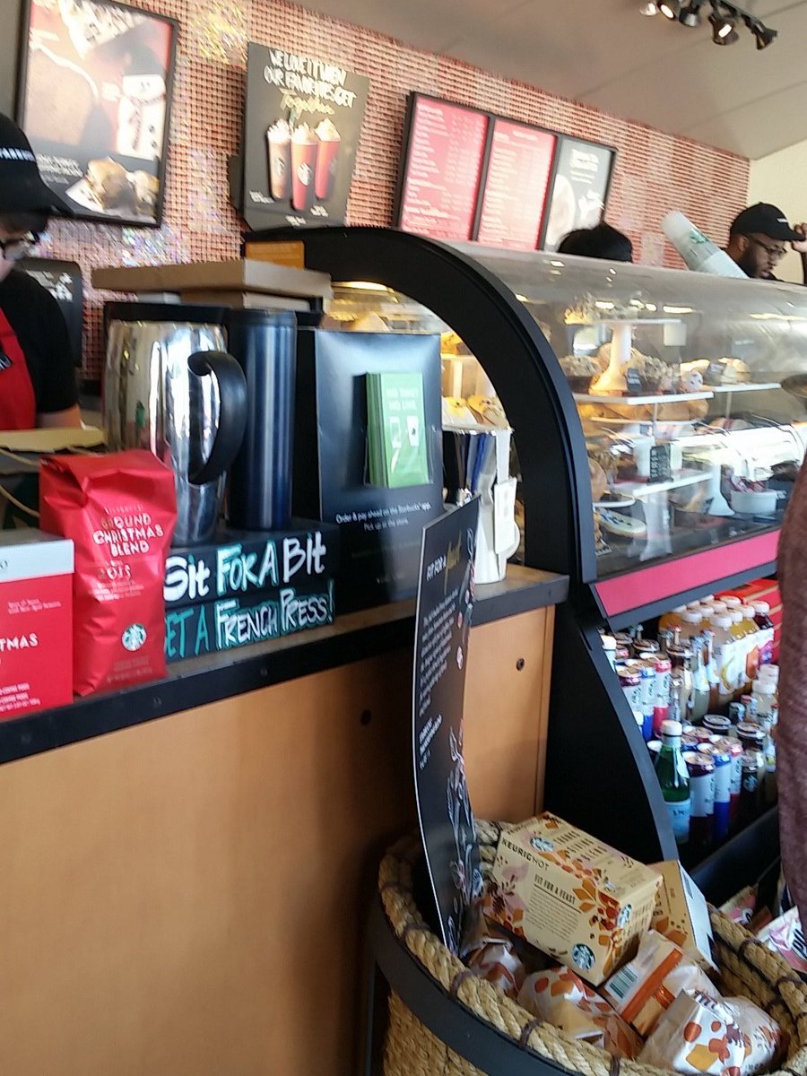 libra_075's tweet image. Starbucks keeping me alive. #starbucks