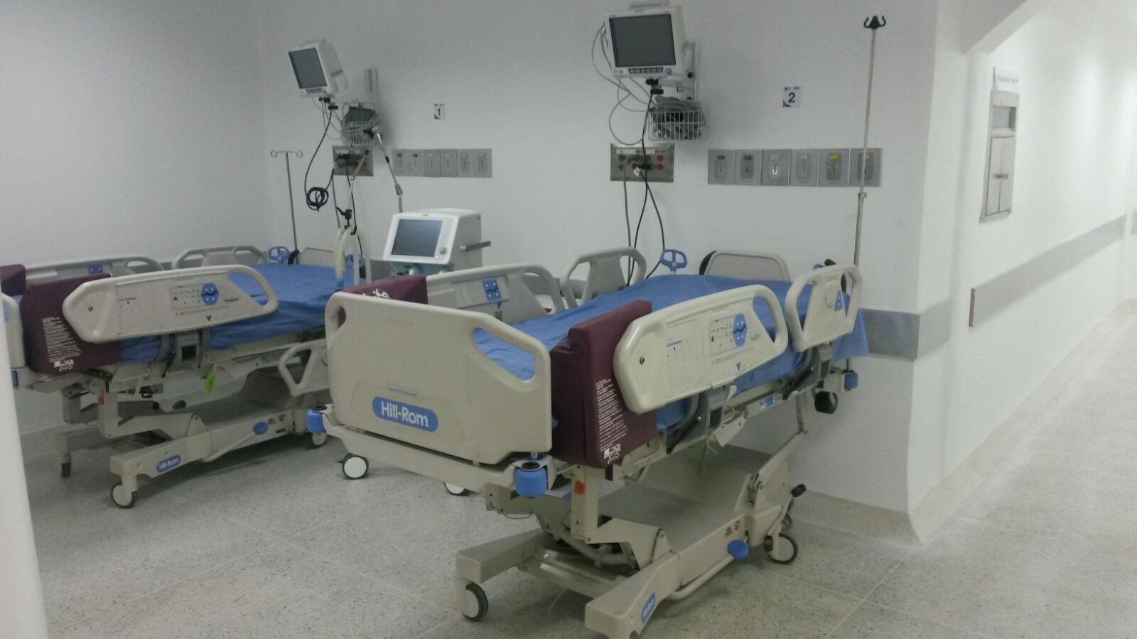 Clínica Trabajadores on X: "Área quirúrgica cuenta con sala de cuidados  intermedios y seis camas de recuperación https://t.co/pOywYxkSmu" / X