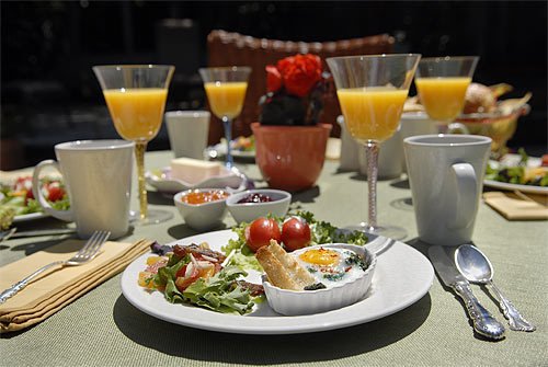 FiveStarLimos's tweet photo. Sunday #Brunch. Tweet us your favorite brunch spot! #fivestarbrunch https://t.co/PcJkPL2N8O