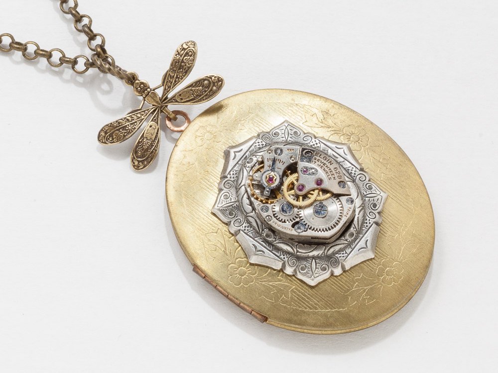 steampunkMotif's tweet photo. #Steampunk #SteampunkJewelry #SteampunkLocket
https://t.co/BZwyxnfR8k https://t.co/DXALQEYWgb