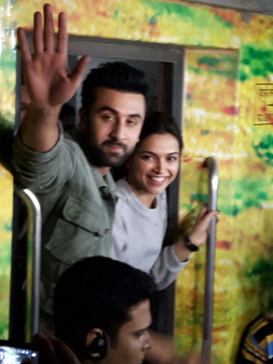 TamashaOfficial's tweet photo. Thanks for all the love Vadodara! https://t.co/OcSm1xhoab