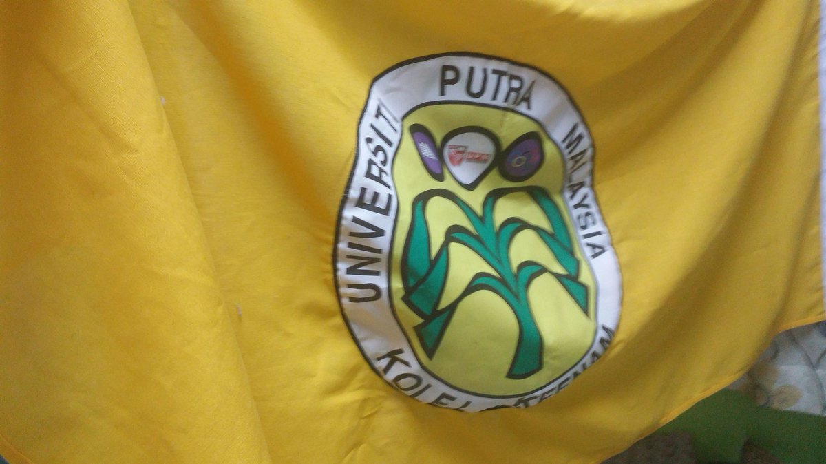 KolejKeenamUPM's tweet photo. #KTYFFH 
#KeepTheYellowFlagFlyingHigh
#FinalBolaSepakSukol2015
#KolejKeenamVsKolejCanselor https://t.co/sLdppLZRSN