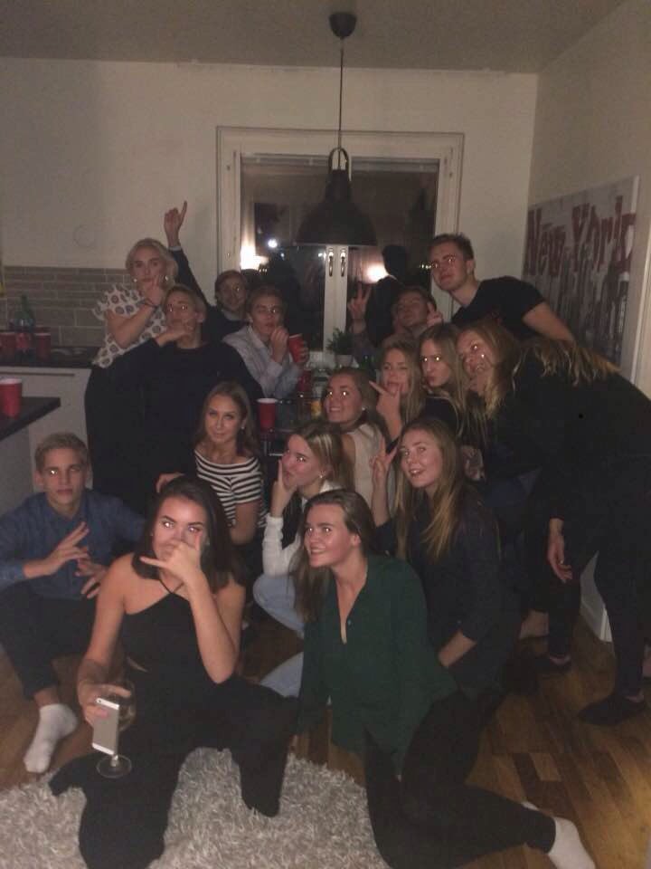 Megs85304057's tweet photo. Fredags var rätt så nice https://t.co/9la0Bre1UE