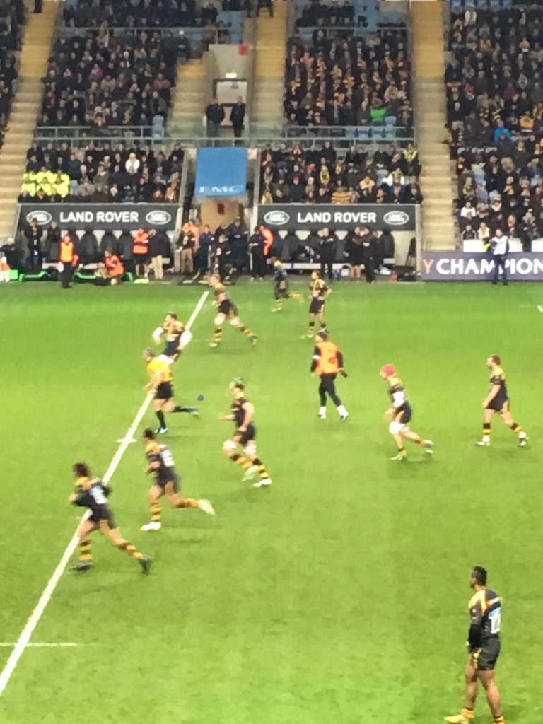 LukeSquibb1's tweet photo. @elliotdaly monster boot! #ownhalf #COYW @AllezWasps https://t.co/cYBFGpuboi