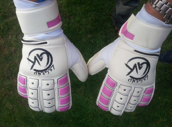 legendgks's tweet photo. Goalkeepers be quick !!! Fresh delivery of our PRO KEEPER FLEX GLOVE...sizes 5-10 available https://t.co/jyj0kYy2Vn https://t.co/MQPkOdGGyu