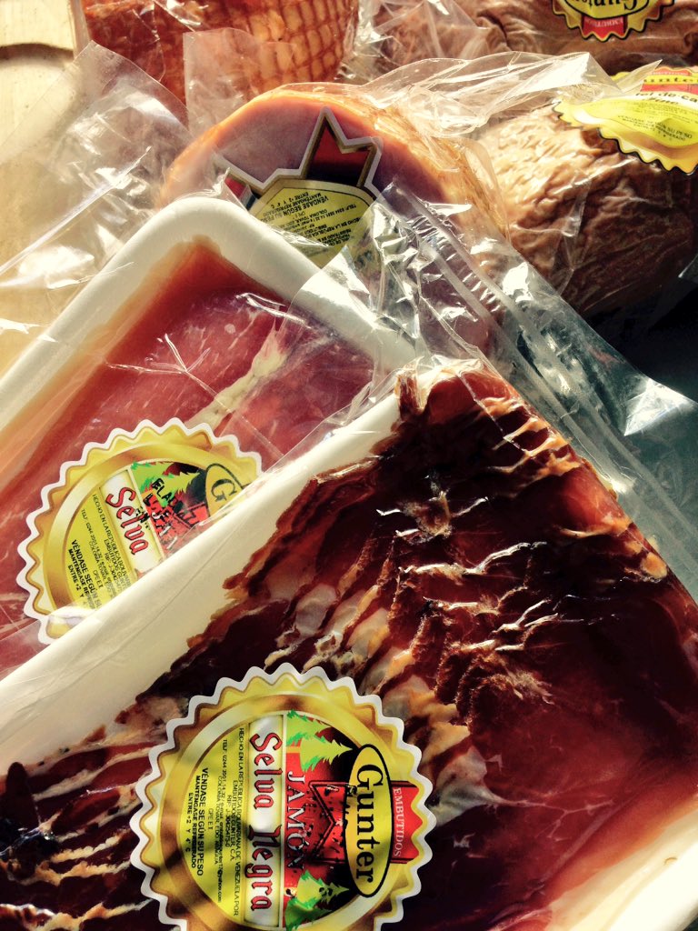 lacoloniatovar's tweet photo. ColoniaTovar Embutidos Gunter productos de calidad! @MilSabores @elgustoesmio @imatosj @gabrielbalbas @ivanovadecan https://t.co/TSdvXfCEfy