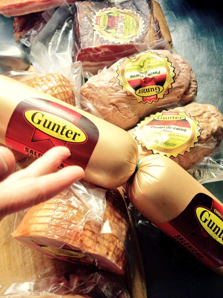 lacoloniatovar's tweet photo. ColoniaTovar Embutidos Gunter productos de calidad! @MilSabores @elgustoesmio @imatosj @gabrielbalbas @ivanovadecan https://t.co/TSdvXfCEfy