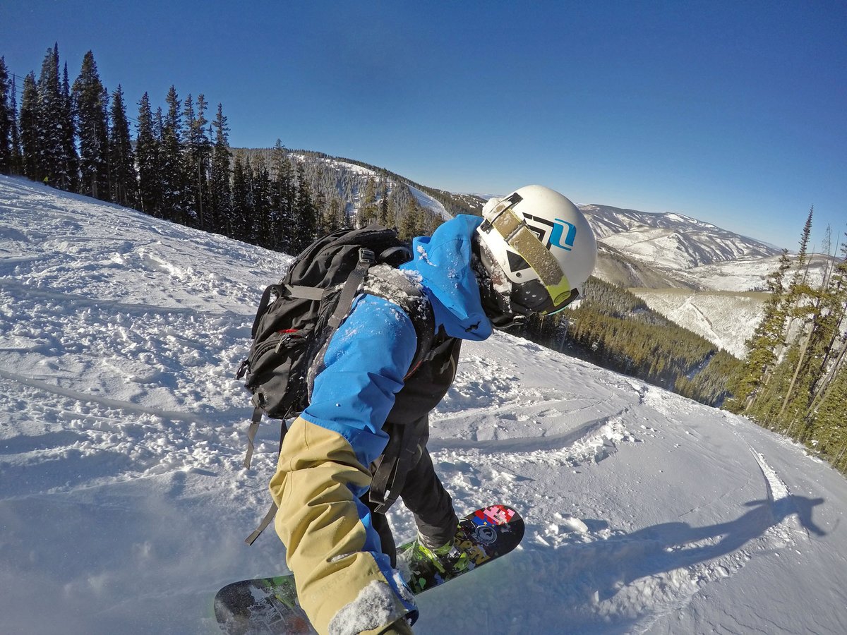 vailmtn's tweet photo. We closed out this incredible #VailOpening weekend by dropping ropes on Highline Express Lift (#10)! #GoPro https://t.co/ien5QQCho4