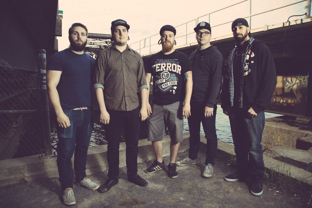 Hunt The Shark (@hunttheshark) on Twitter photo 